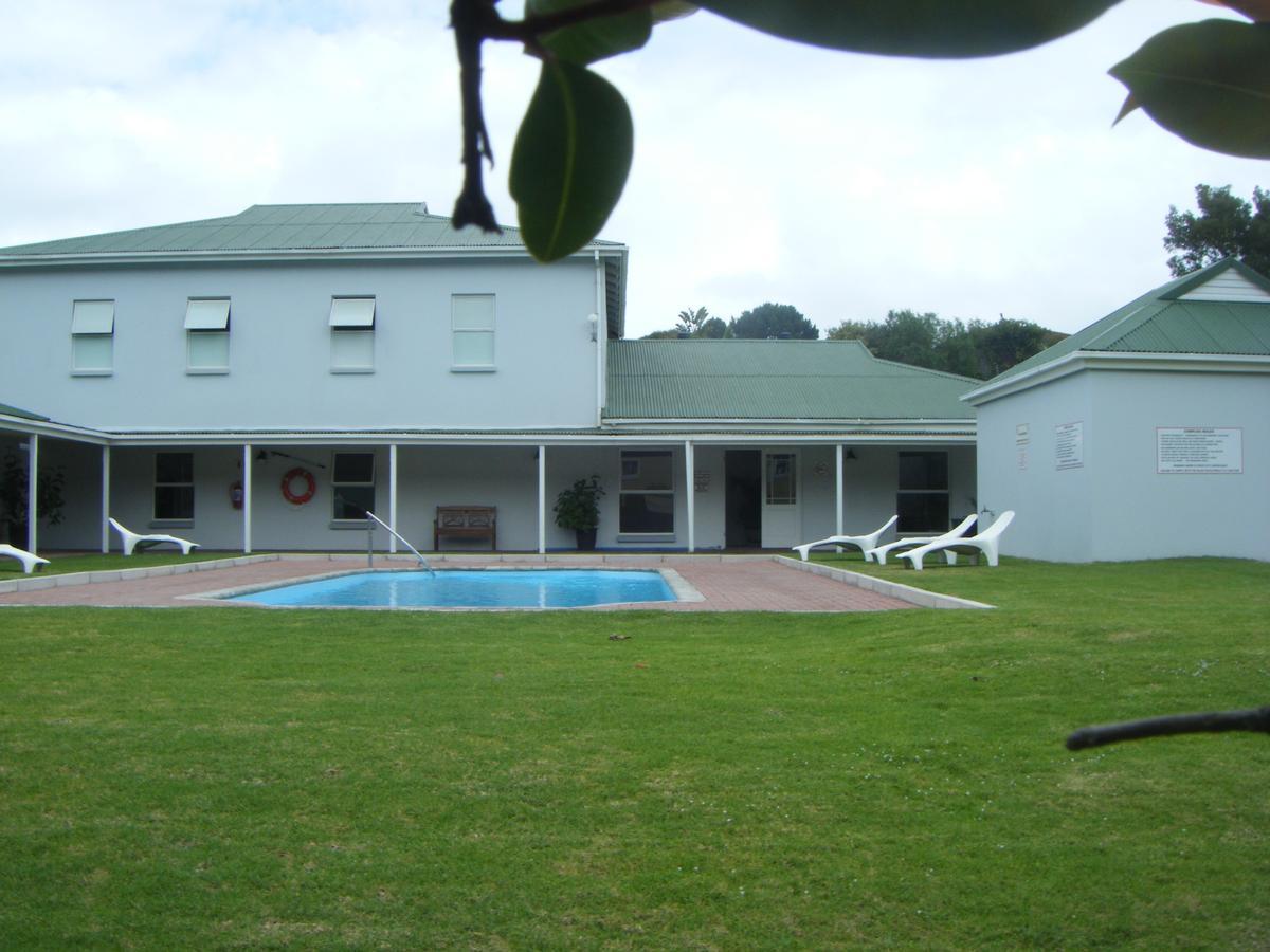 3 Riverclub Mews Apartamento Plettenberg Bay Exterior foto